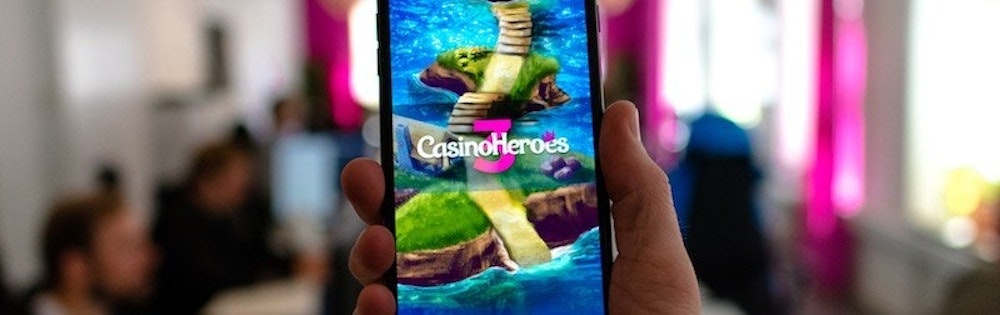 Självklart är Casino Heroes 3.0 mobilanpassat så till den mildaste grad