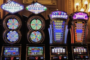 Välj bland 4 bonusar på Maria Casino